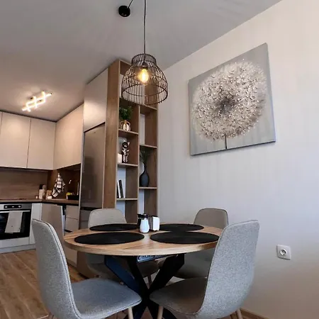 1 Bedroom - Parking Spot, Fast Wi-fi And Coffee-tea Corner * Plovdiv