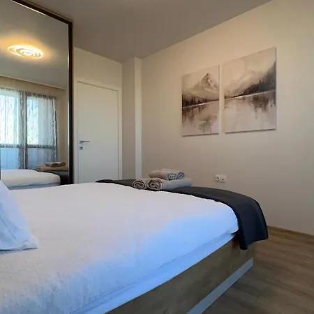 Rumy Apartment - 1 Bedroom - Private Parking Spot, Fast Wi-Fi And Coffee-Tea Corner