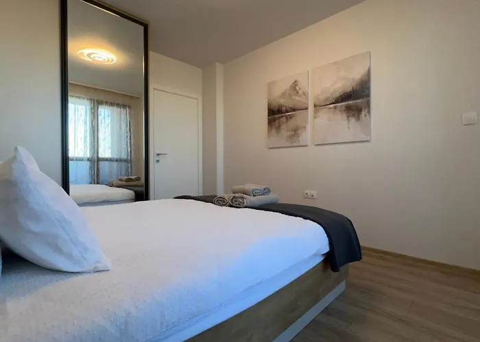 Rumy With Parking Space